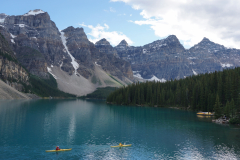 Lodowcowe jezioro Moraine w Dolinie Dziesięciu Szczytów na terenie najstarszego kanadyjskiego Parku Narodowego Banff